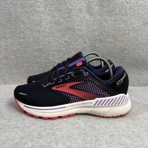 Brooks Women's Athletic Shoes - Black and Pink